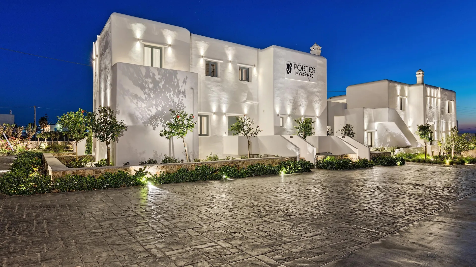Portes Suites & Villas Mykonos Mykonos Town 4*,  Grecja