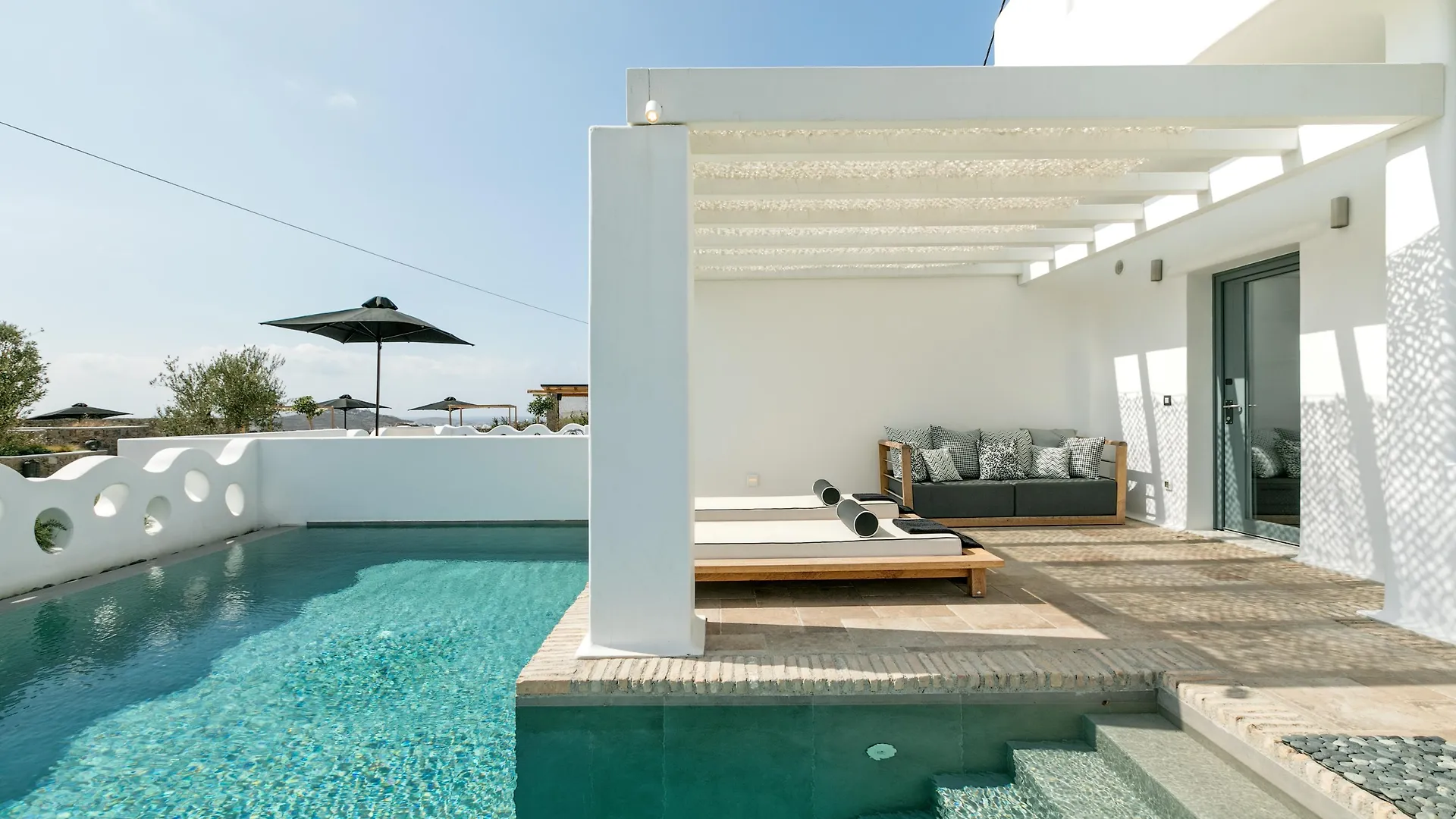 Portes Suites & Villas Mykonos Mykonos Town Hotel